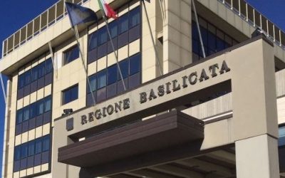 La Regina e Cifarelli: una crisi fondata sul potere mentre il tempo scorre sulle questioni sociali, Bardi ne riferisca in Consiglio